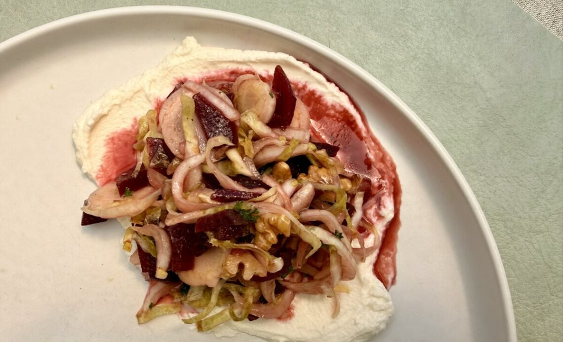 Endive and beet salad