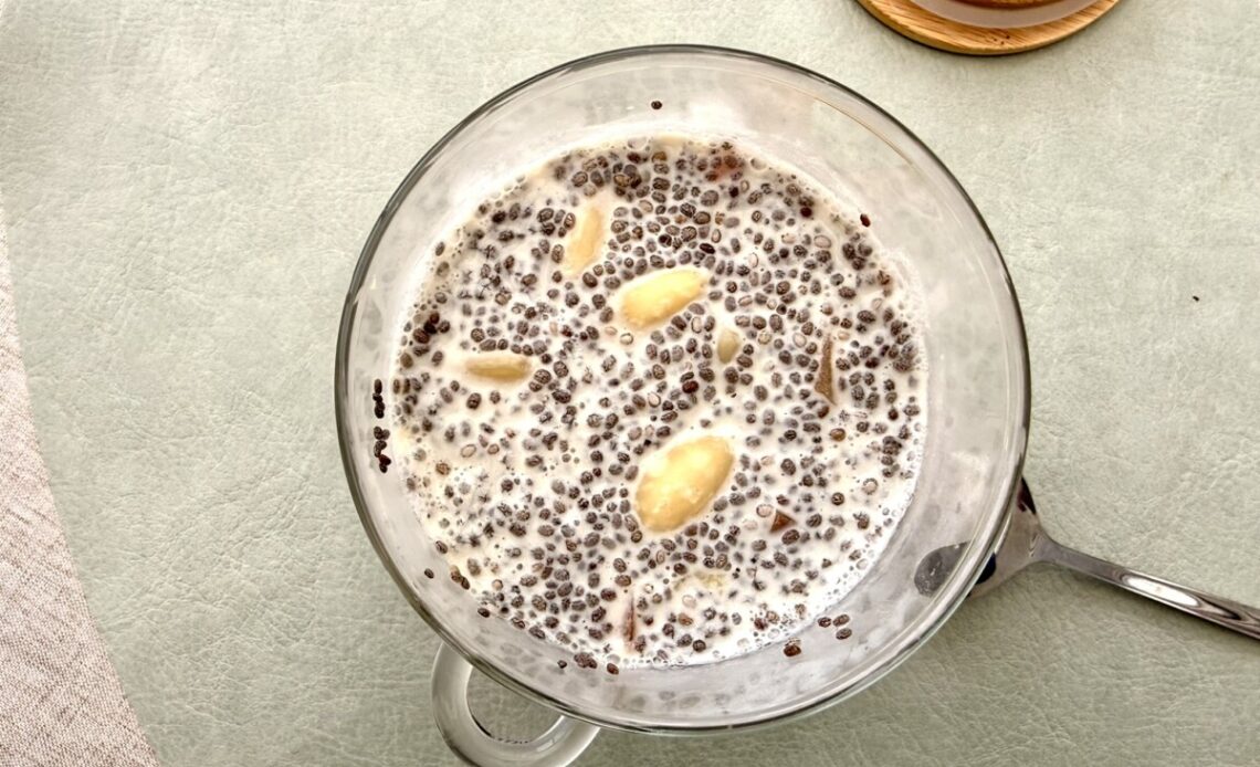 Chia seed pudding