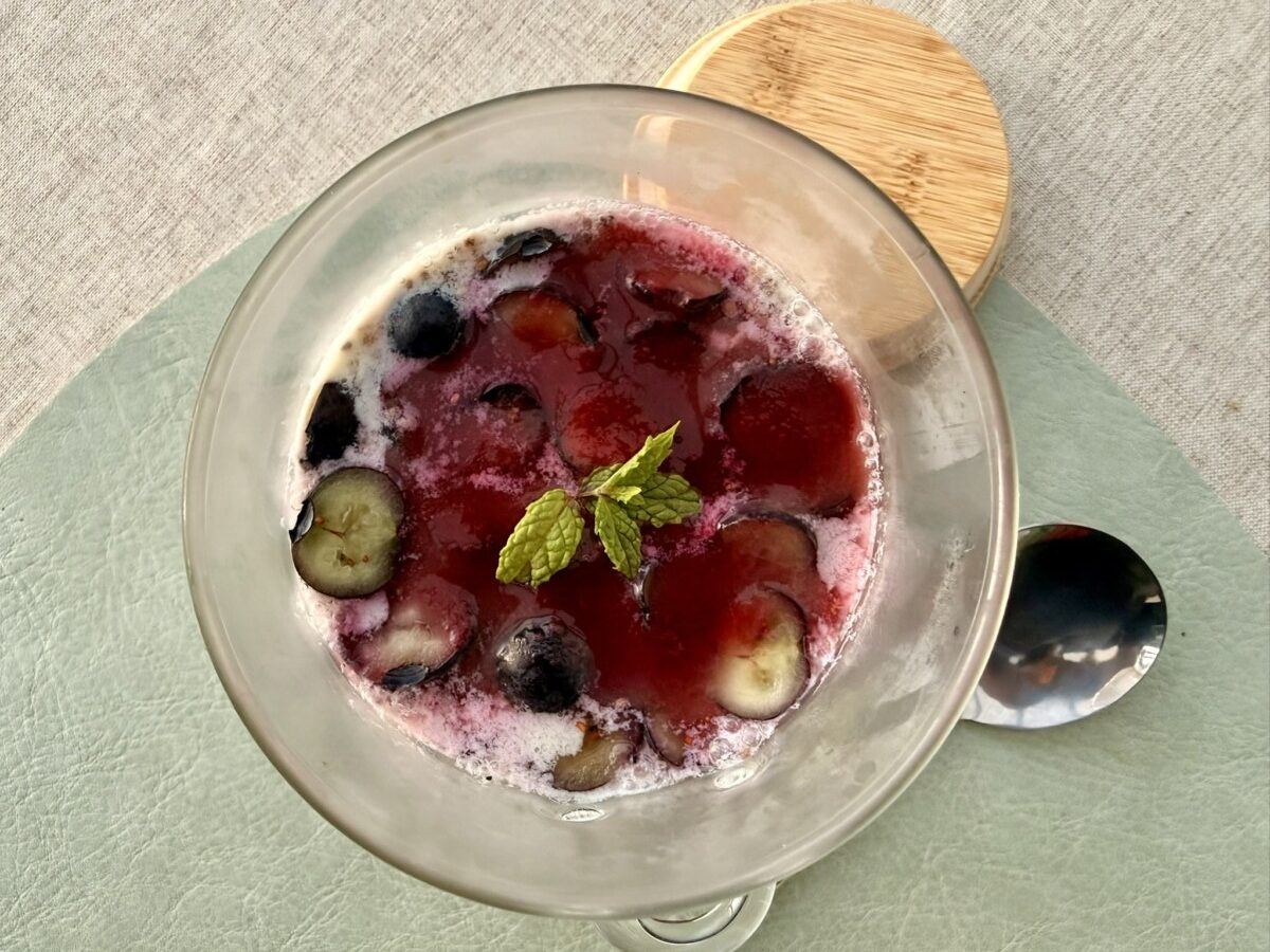 Blueberry chia pudding