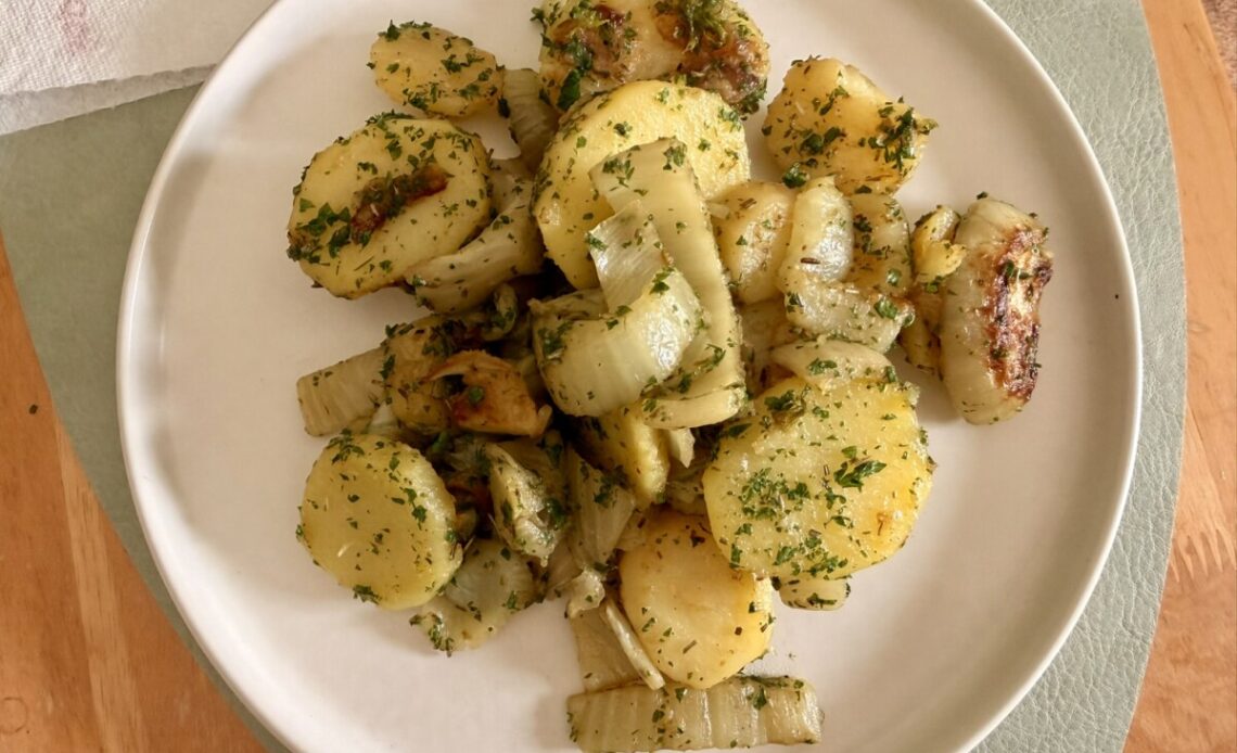 Pan-roasted fennel and potatoes